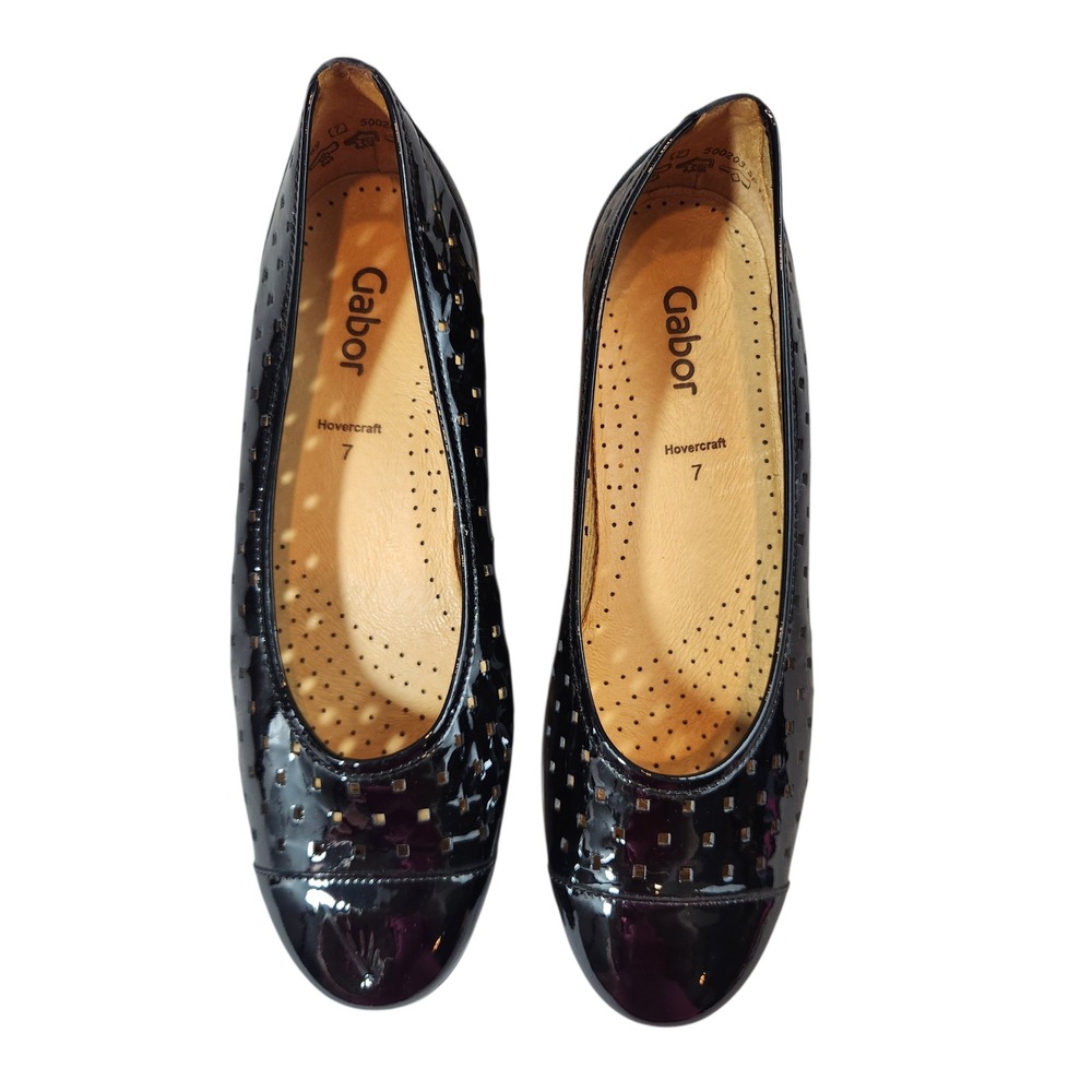 Gabor Hovercraft Flats Women 7 Black Patent Leather Perforated Cap Toe Portugal
